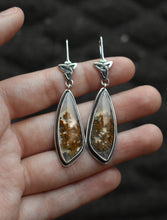 Load image into Gallery viewer, Scottish Highland Earring #2, Moss Agate, Sterling silver.
