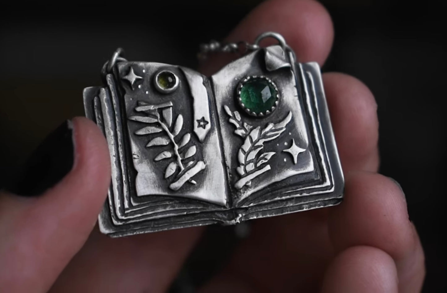 Green Witch Grimoire - Sterling silver