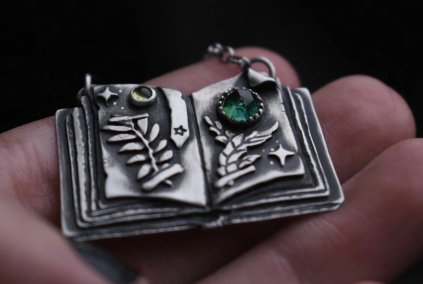 Green Witch Grimoire - Sterling silver